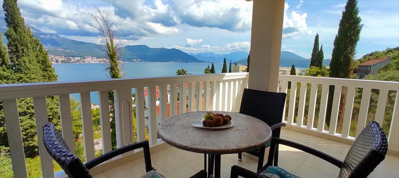 Villa Boka Sunrise Apartments 赫尔采格诺维 外观 照片