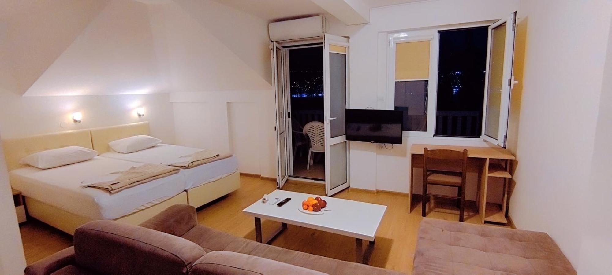 Villa Boka Sunrise Apartments 赫尔采格诺维 外观 照片